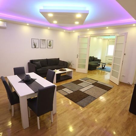 De Luxe Republic Square Apartment Of 100Sqm Belgrade Exterior photo